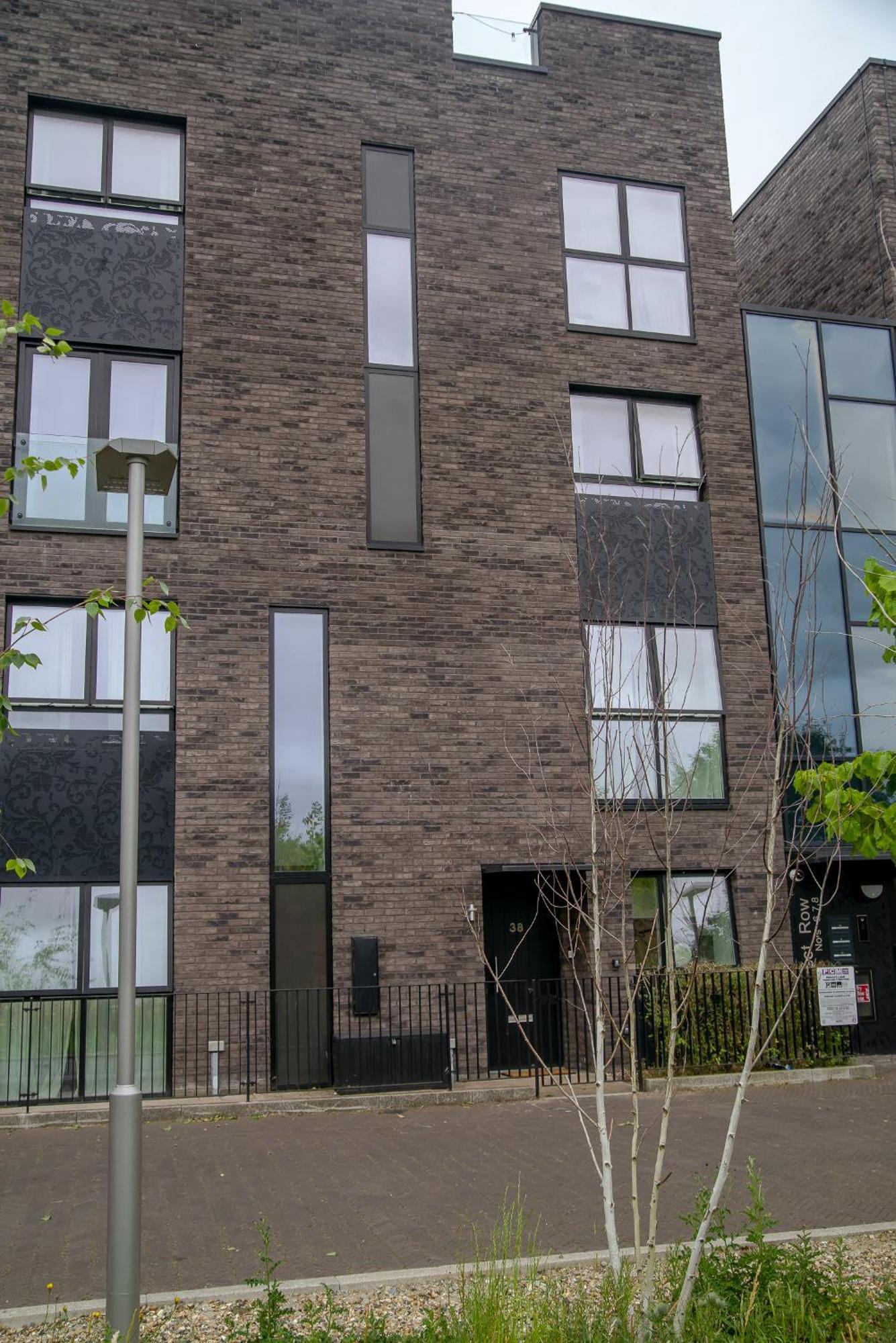 Kayz Lodge- Luxury Ensuite-Private & Shared Accommodation In A New House At The Olympic Village Overlooking Stratford Westfield And Tube Station ロンドン 部屋 写真